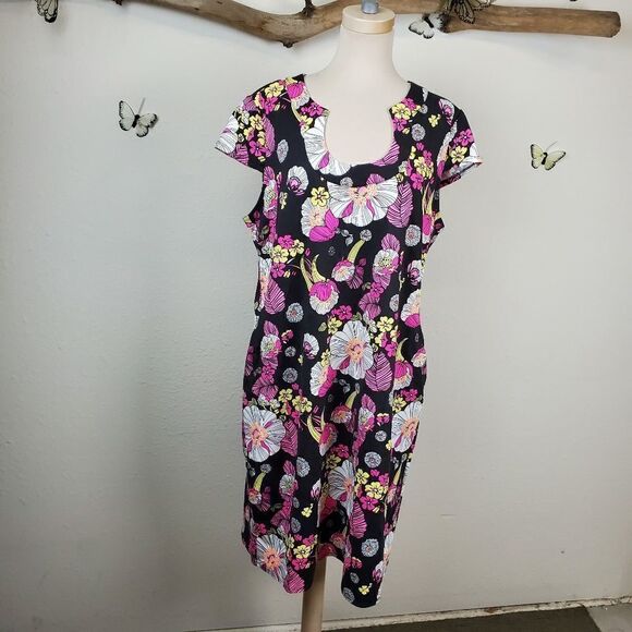 Sunsets and sweet tea floral shift dress - Picture 1 of 8